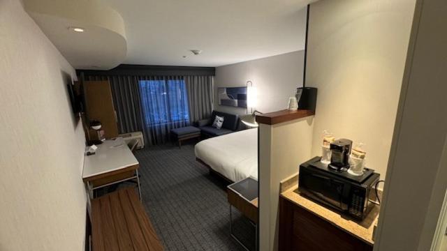 Hotel Courtyard By Marriott Kingston Exteriér fotografie